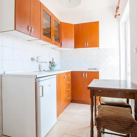 Modern With Terrace In Dubrovnik Zaton (Dubrovnik-Neretva)