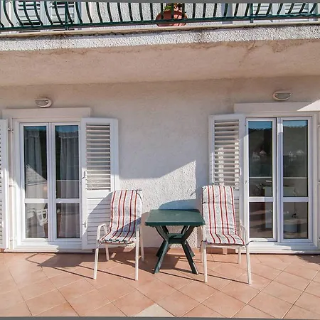 Βίλα Modern With Terrace In Dubrovnik
